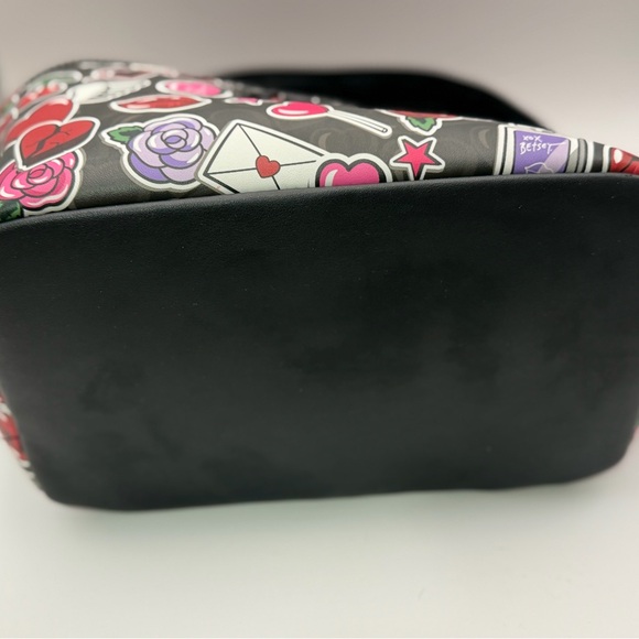 betsey johnson cosmetic bag set - Picture 7 of 9